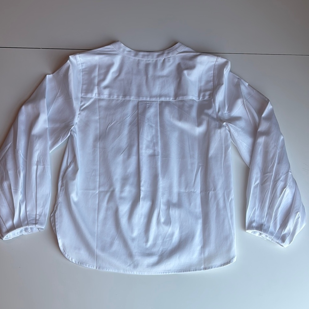NWT Madewell White V neck Blouse Elegant and Timeless - Picture 6 of 10